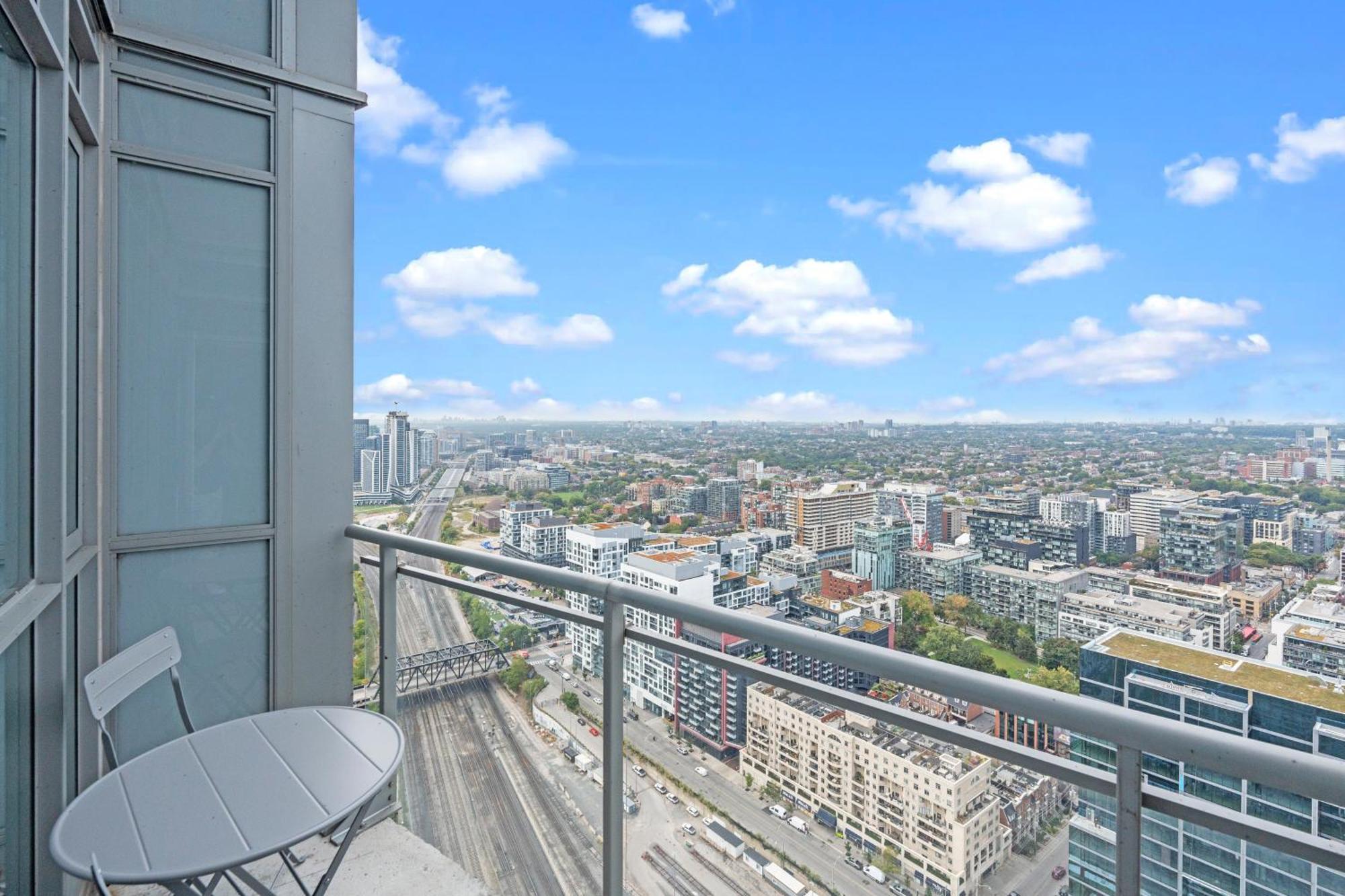 Globalstay Elegant Downtown Apartments Toronto Kültér fotó